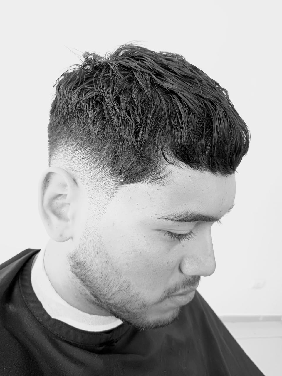 Perfilado y detalle de barba